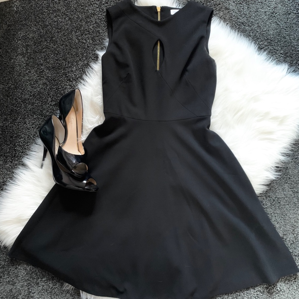 Calvin Klein Black Keyhole A-Line Dress Sz 4